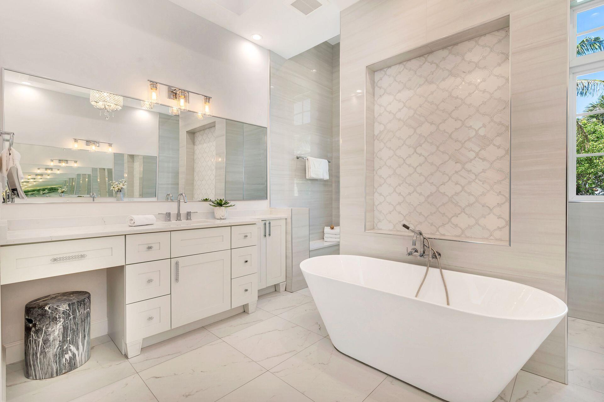 MONCEAUX - Residential