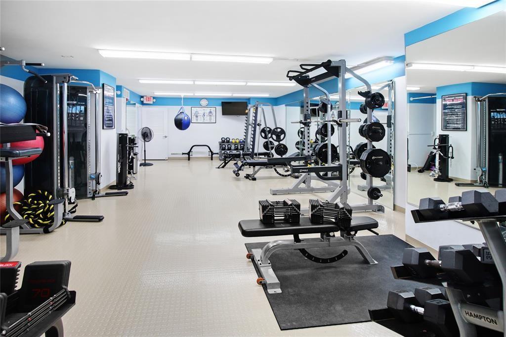 GALLEON CONDO - Residential Lease