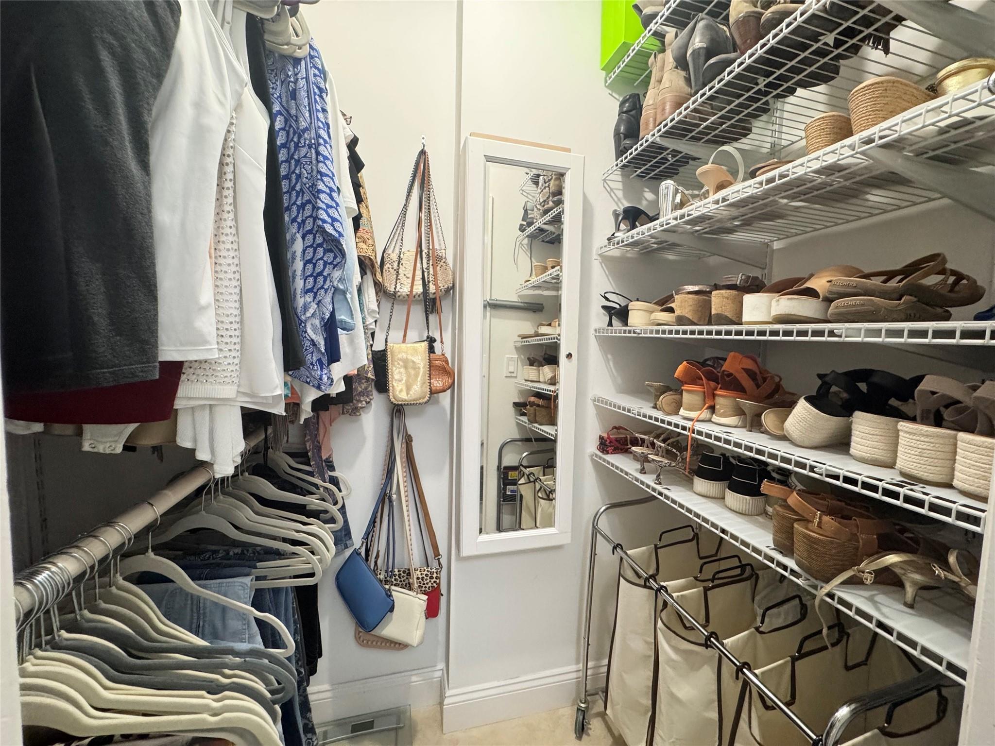 GALLEON CONDO - Residential Lease