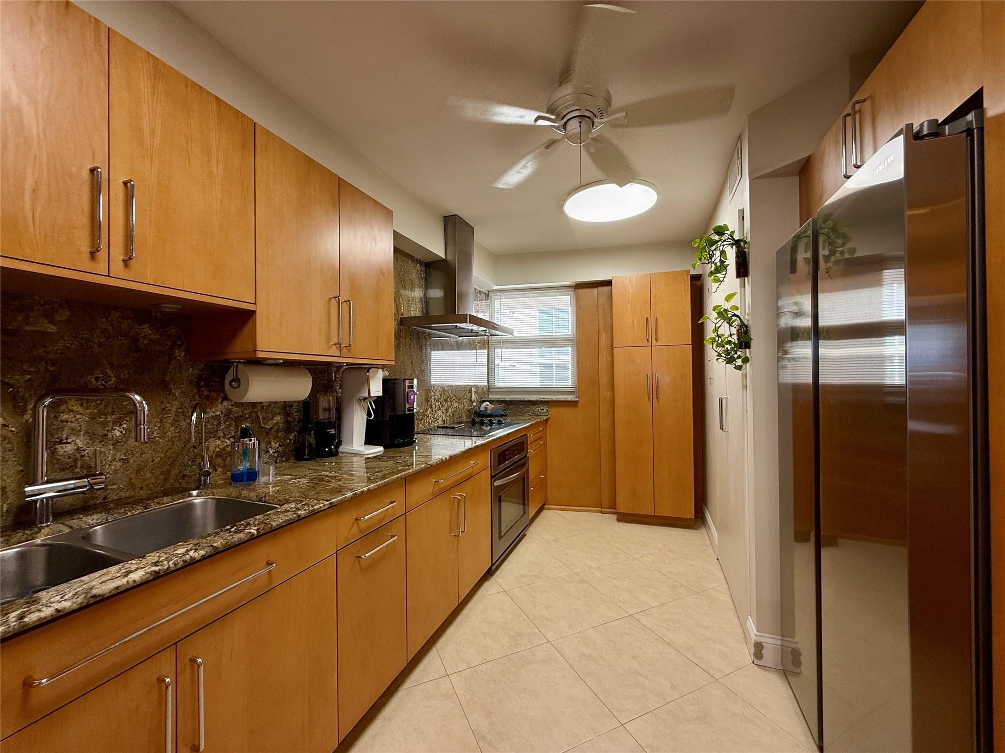 GALLEON CONDO - Residential Lease
