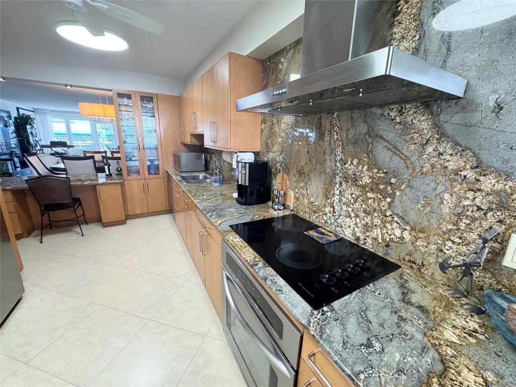 4100 Galt Ocean Drive 1406