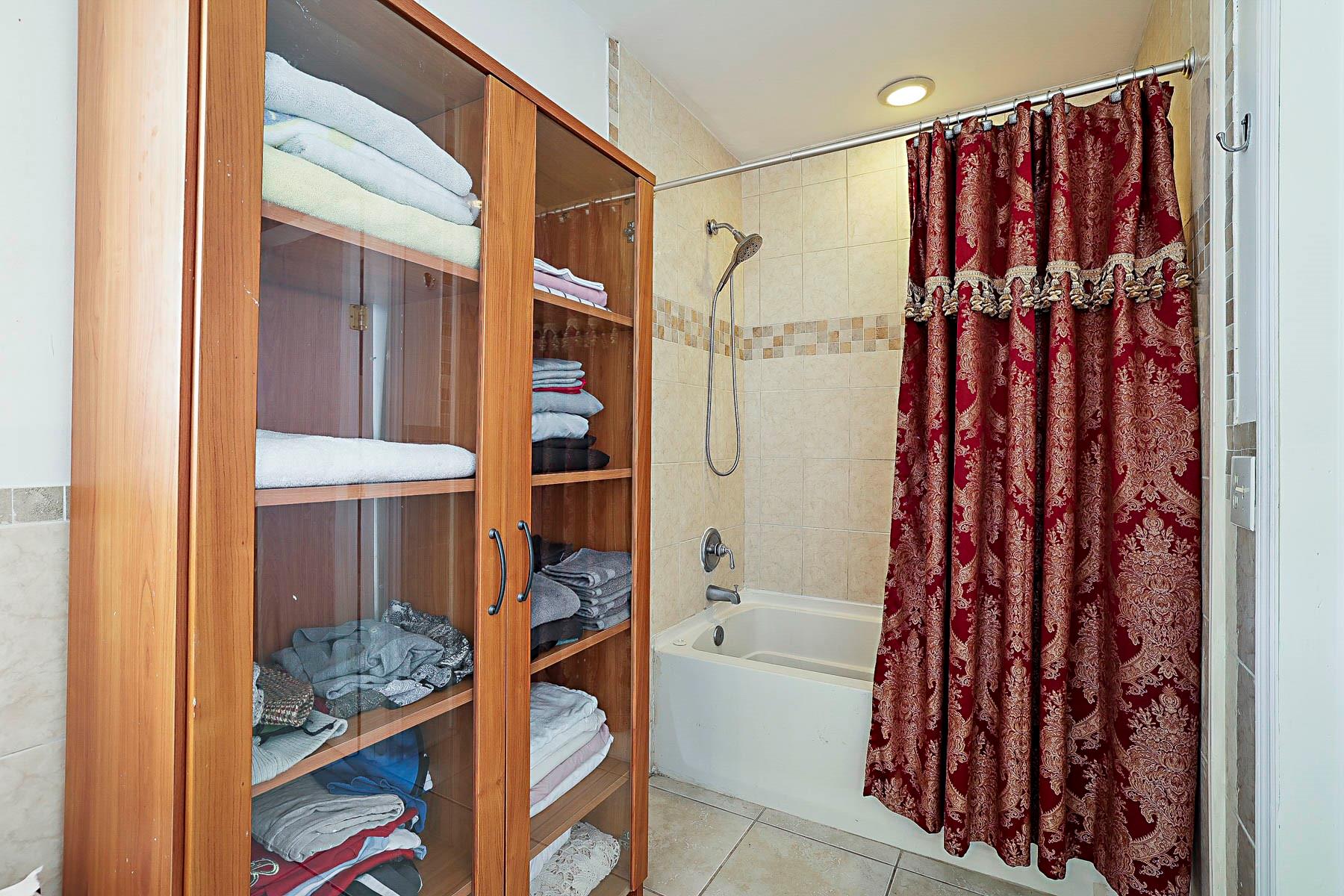 Venetian Isles 3rd Sec 47 - Residential