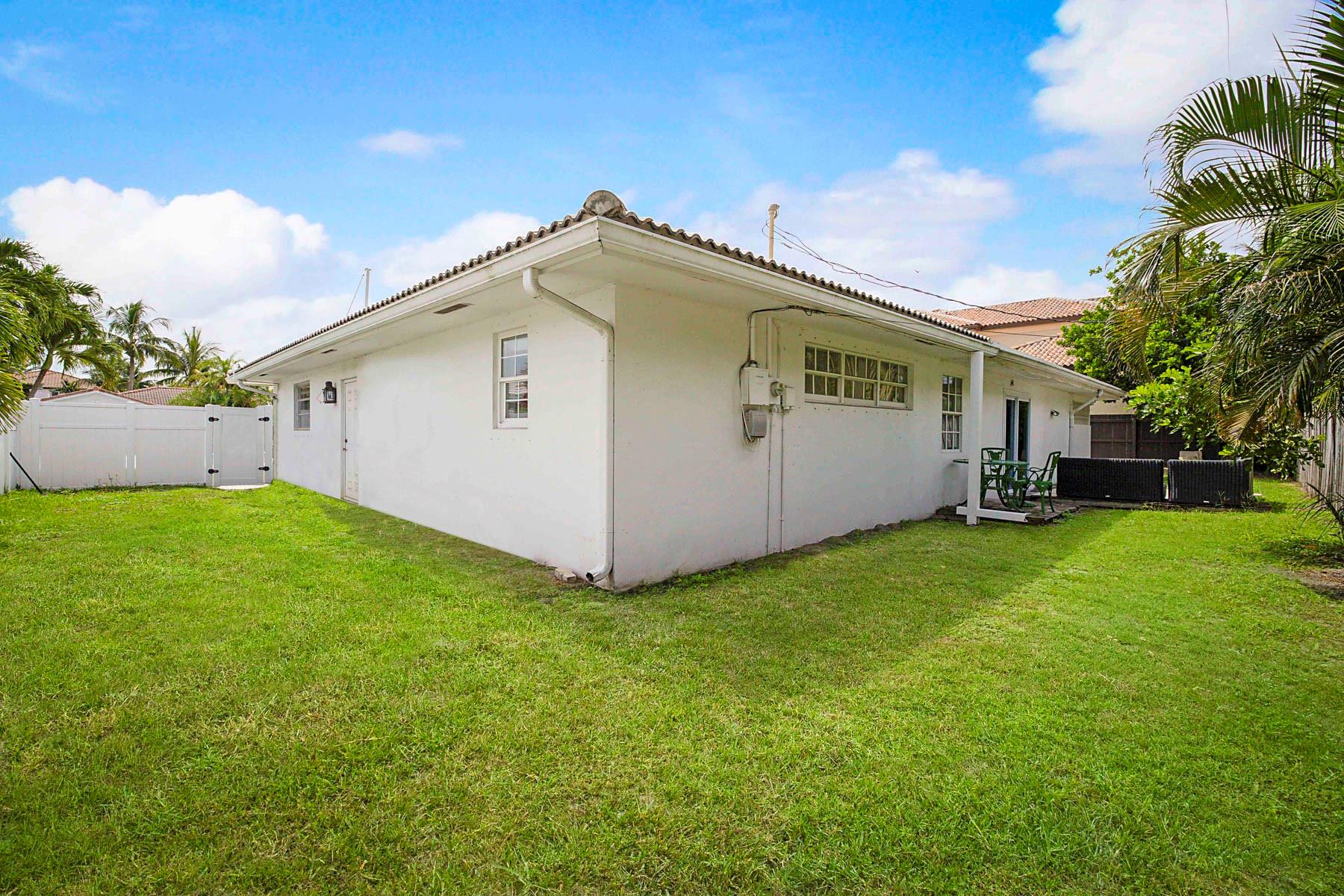 Venetian Isles 3rd Sec 47 - Residential