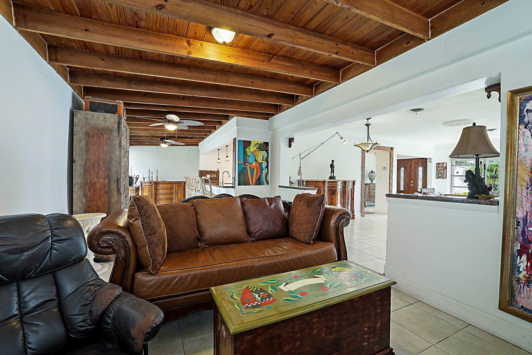 Venetian Isles 3rd Sec 47 - Residential
