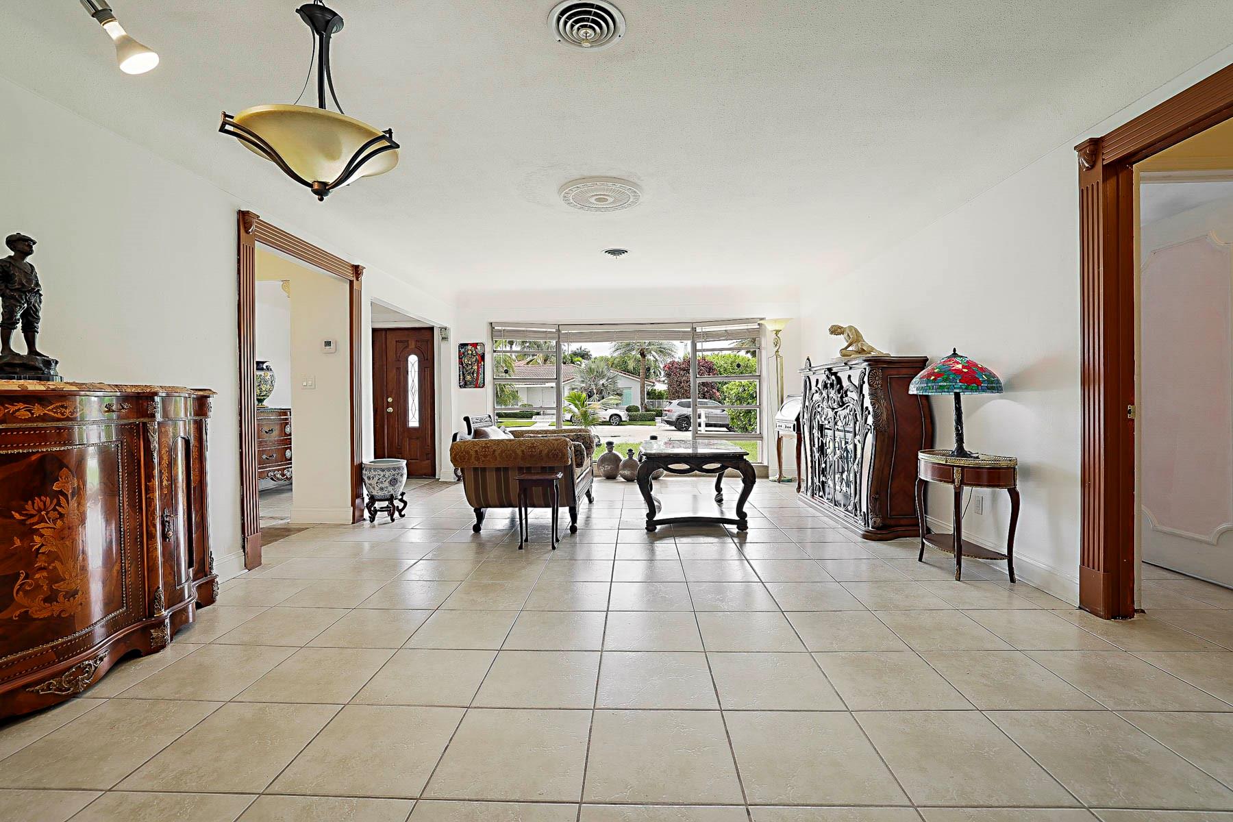 Venetian Isles 3rd Sec 47 - Residential