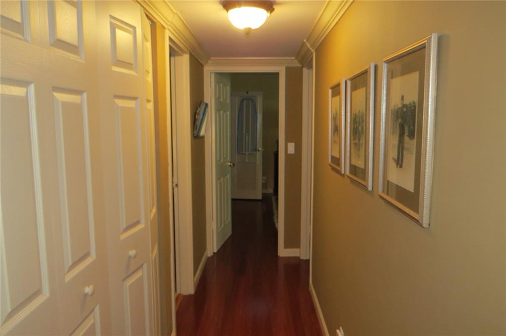 SEA MONARCH - Residential