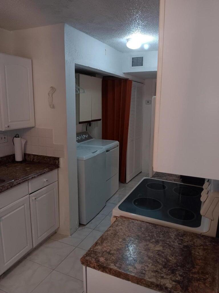 BLUE LAKE APTS CONDO - Residential