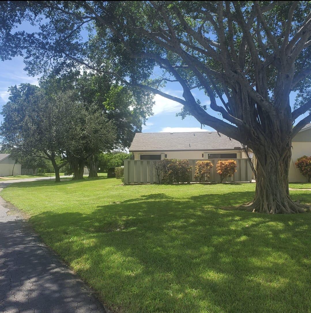QUADRILLE - Residential Lease