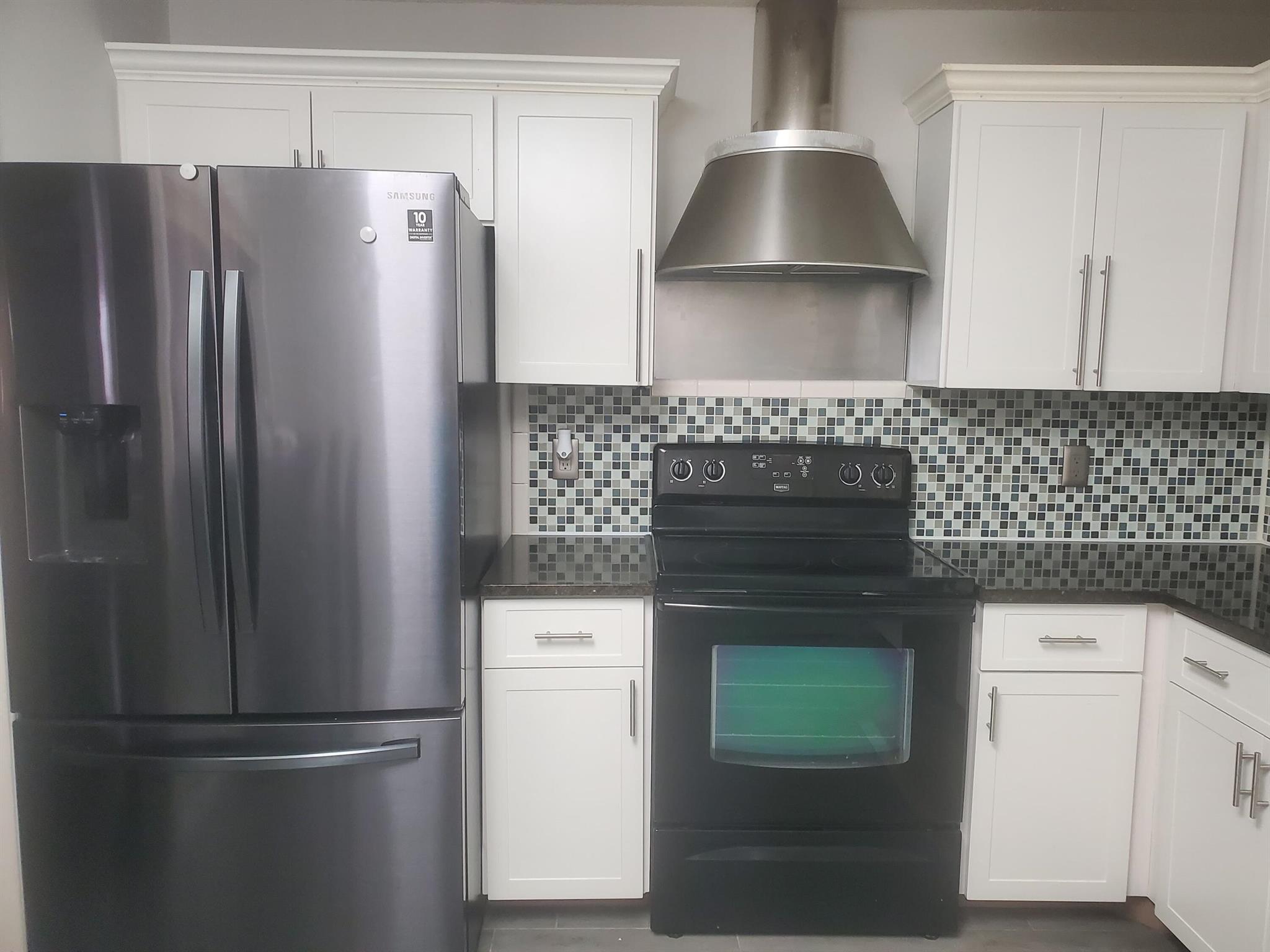QUADRILLE - Residential Lease