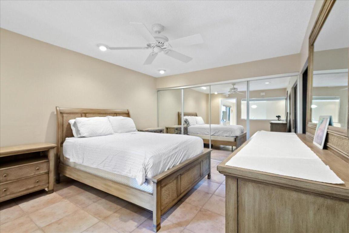 SEA LOFTERS CONDO - Residential