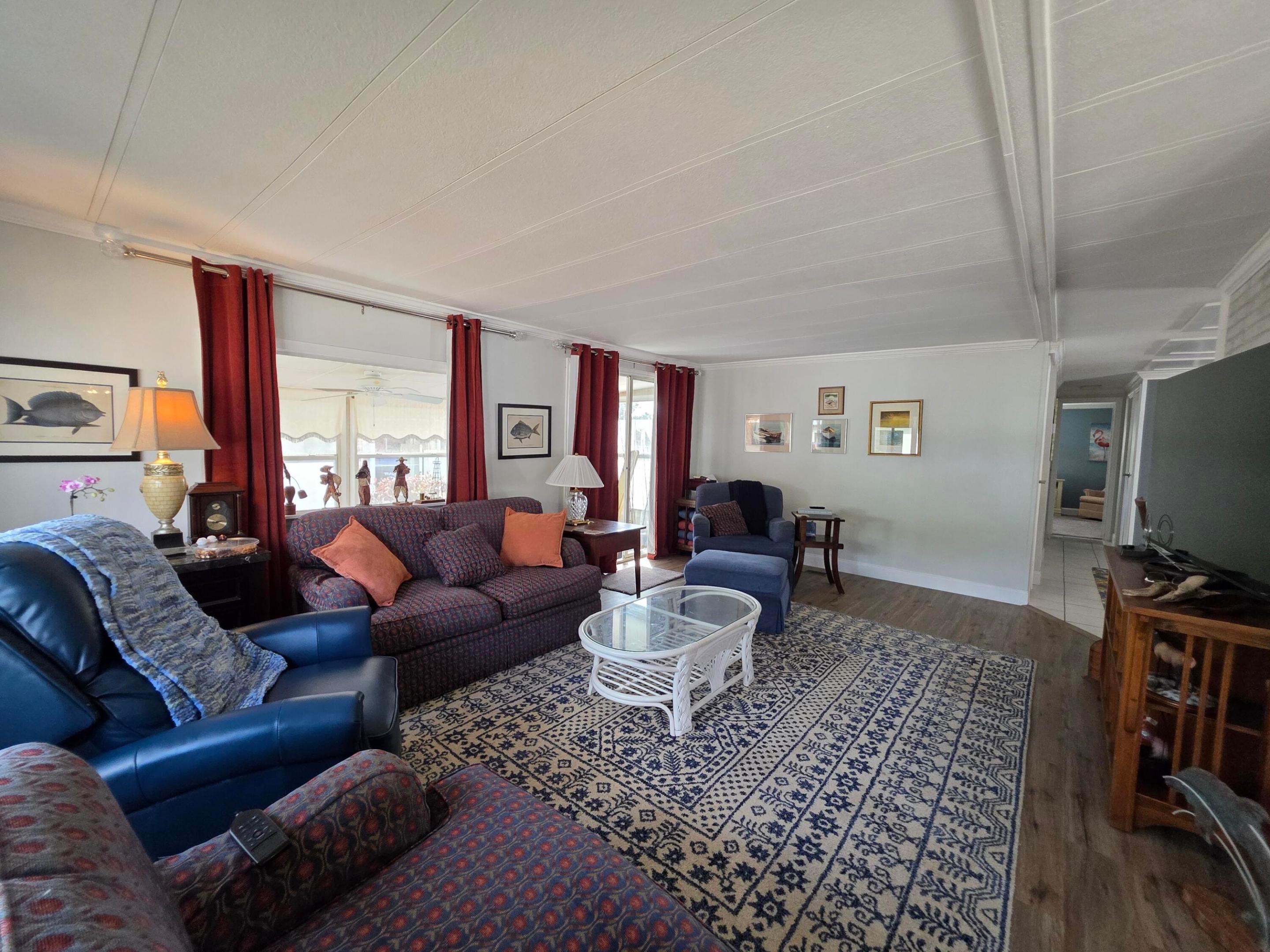 Spanish Lakes One - Residential