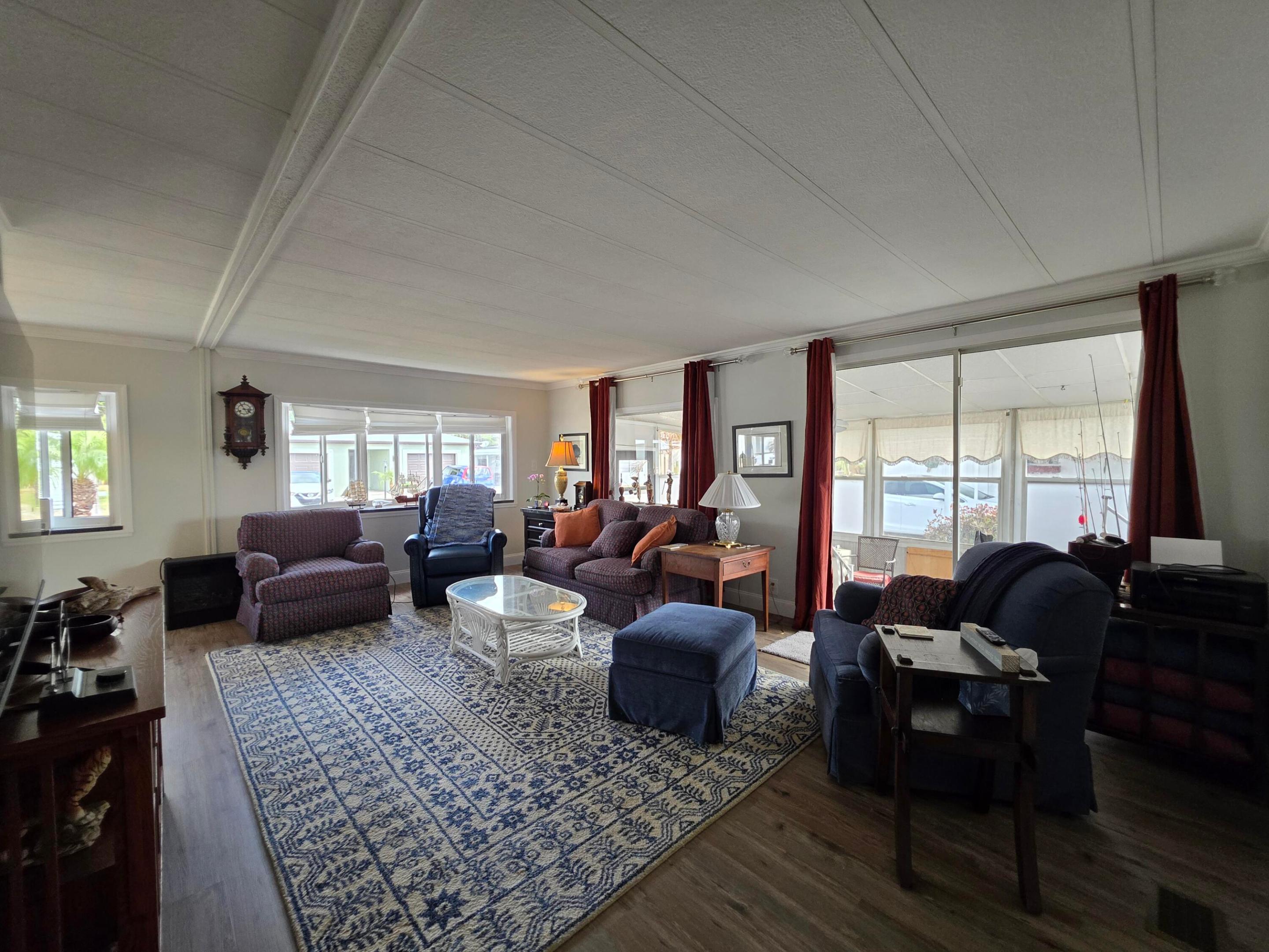 Spanish Lakes One - Residential