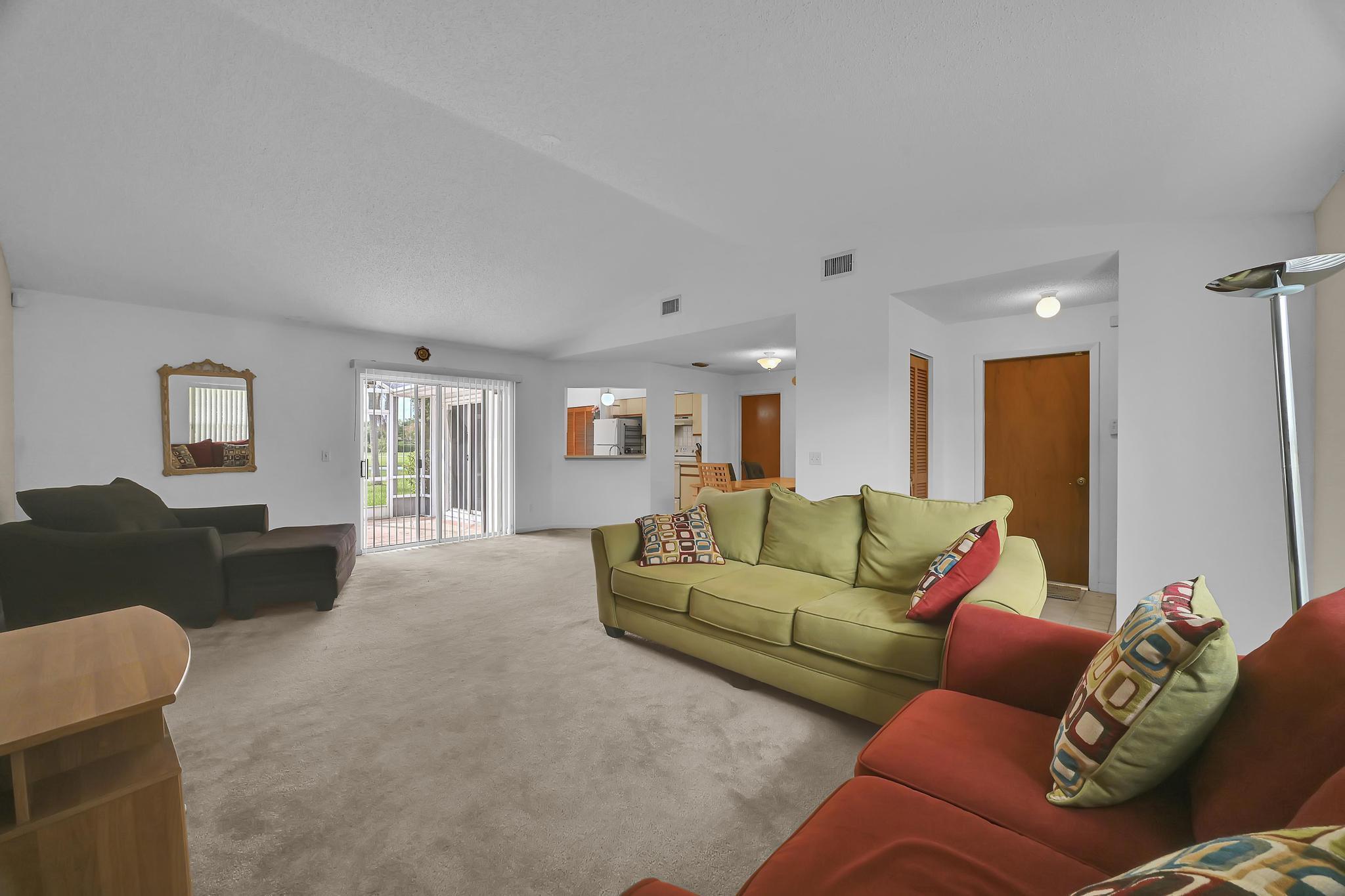 PORT ST LUCIE SECTION 33 - Residential