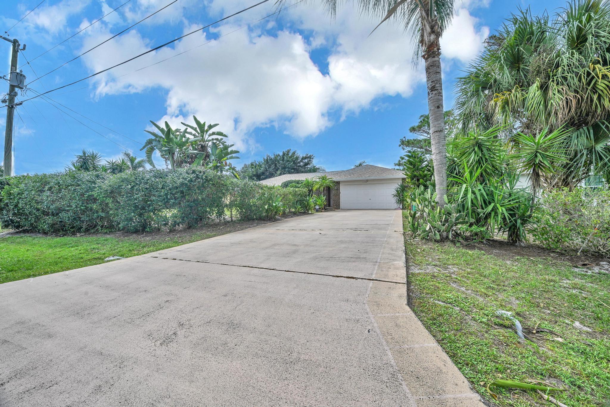 PORT ST LUCIE SECTION 33 - Residential