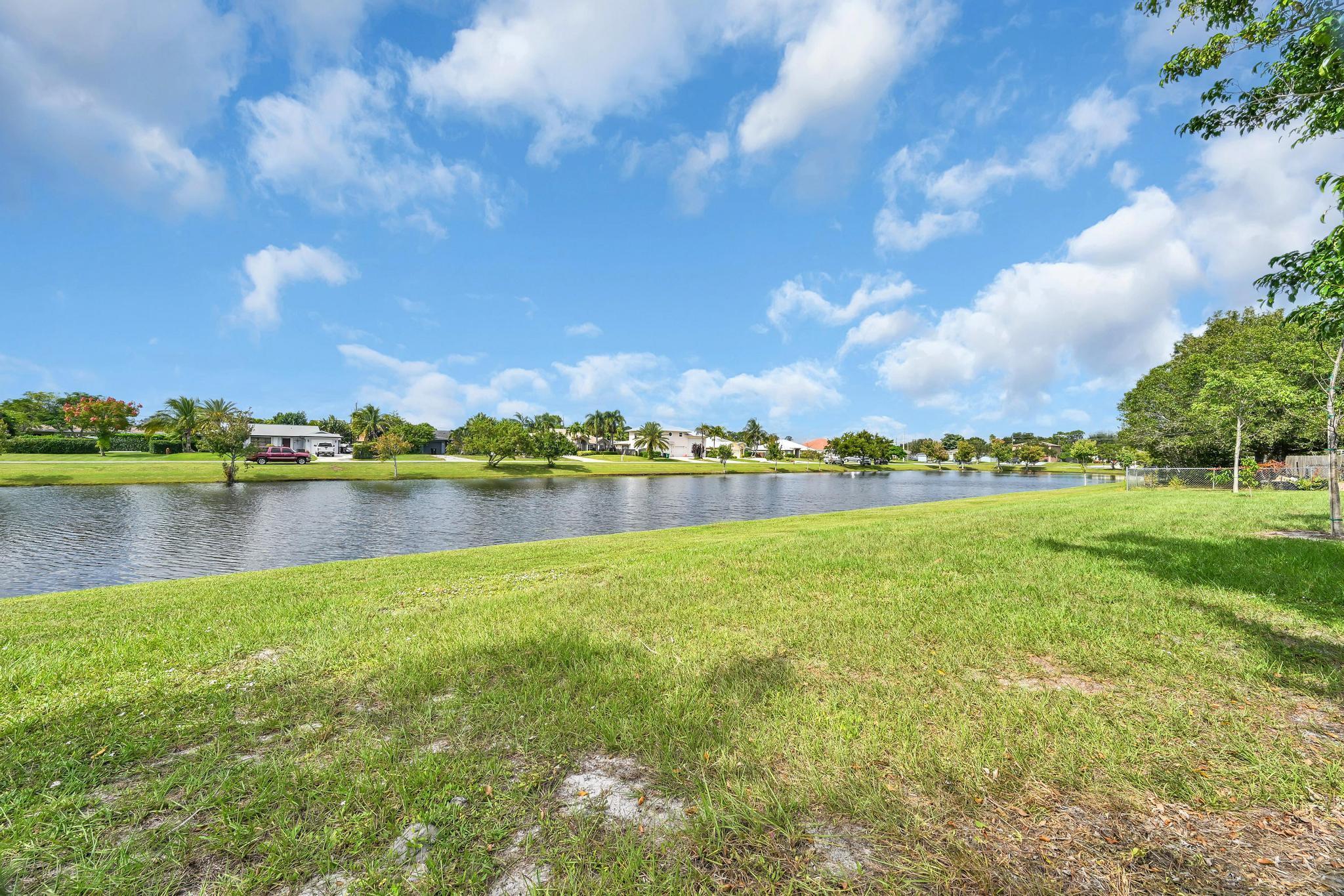 PORT ST LUCIE SECTION 33 - Residential