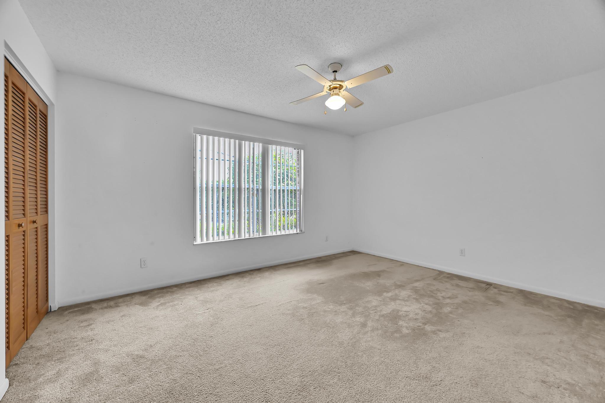 PORT ST LUCIE SECTION 33 - Residential