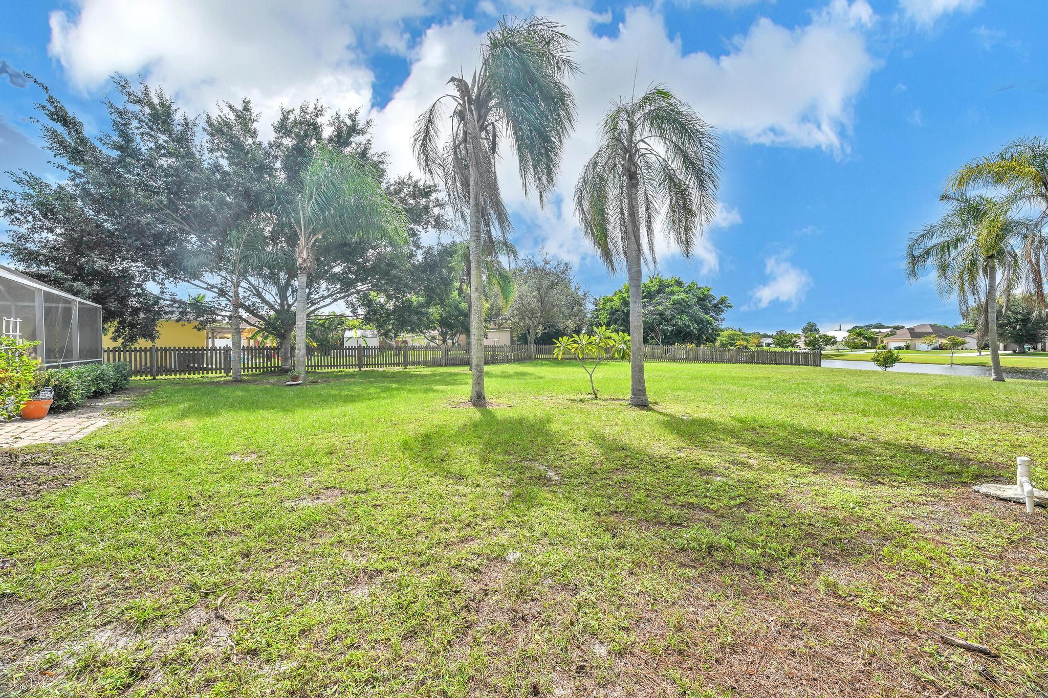 PORT ST LUCIE SECTION 33 - Residential