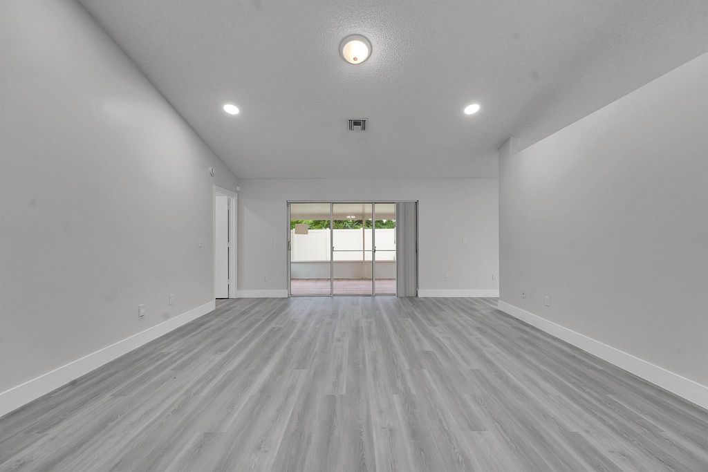 Photo of 13048 Meadowbreeze Drive, Wellington, FL 33414 (MLS # R11146459)