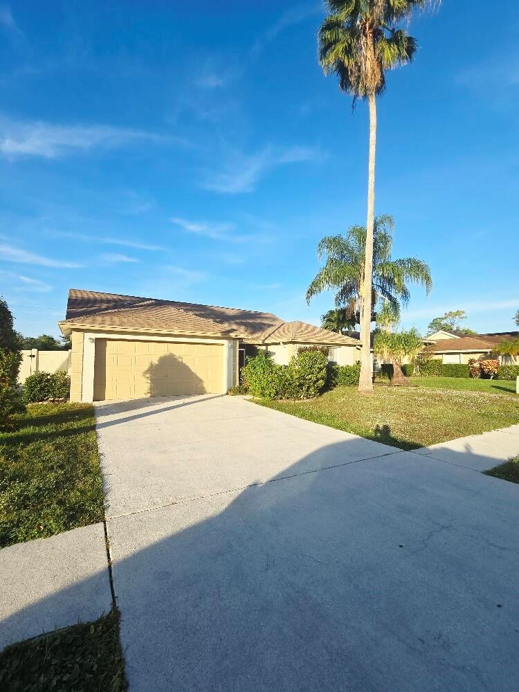 MEADOWLAND COVE 2 OF WELL - Residential