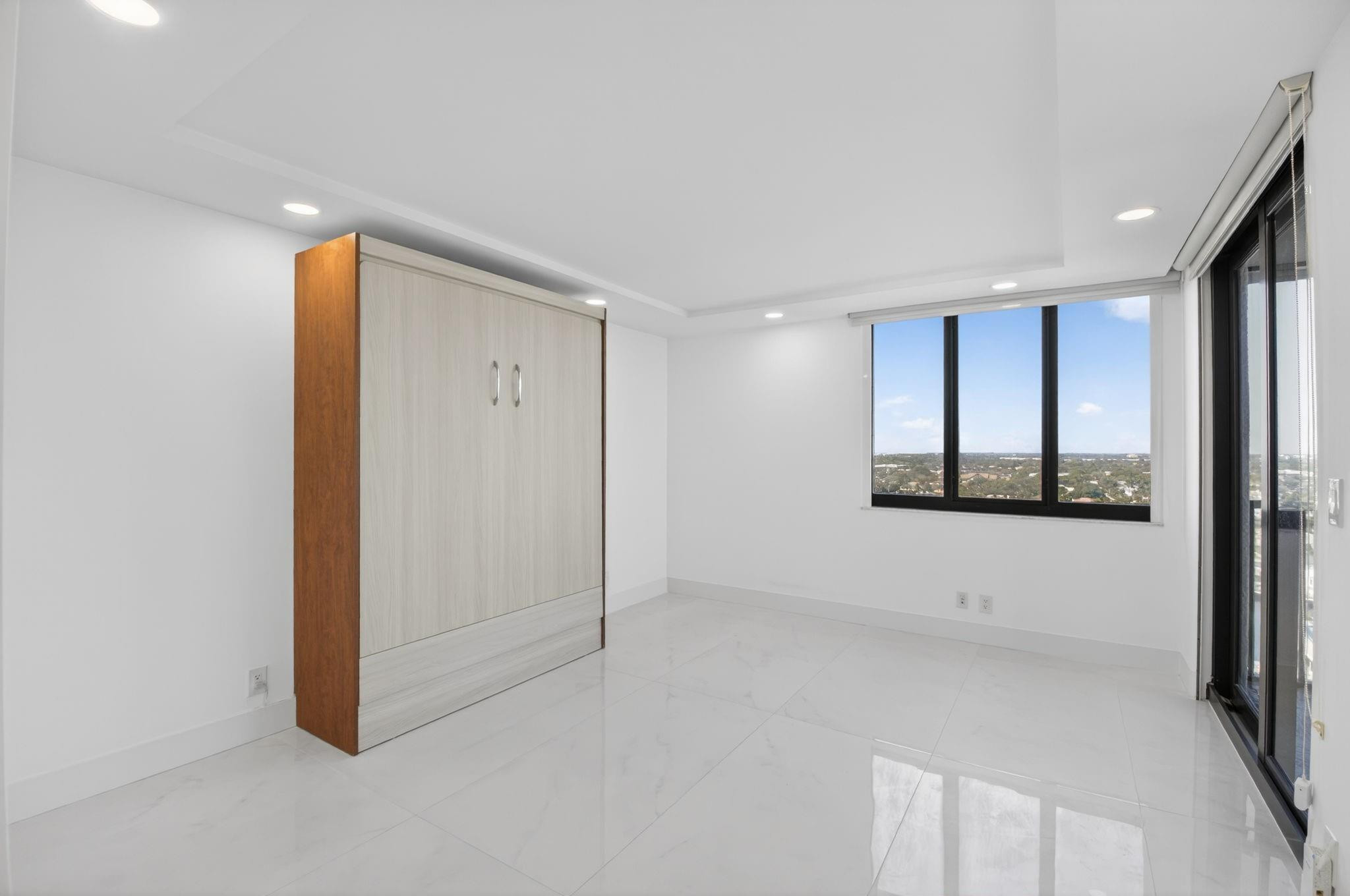 CORONADO AT HIGHLAND BEAC - Residential