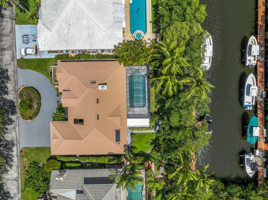 Photo of 8374 SE Lagoon Drive, Hobe Sound, FL 33455 (MLS # R10884324)