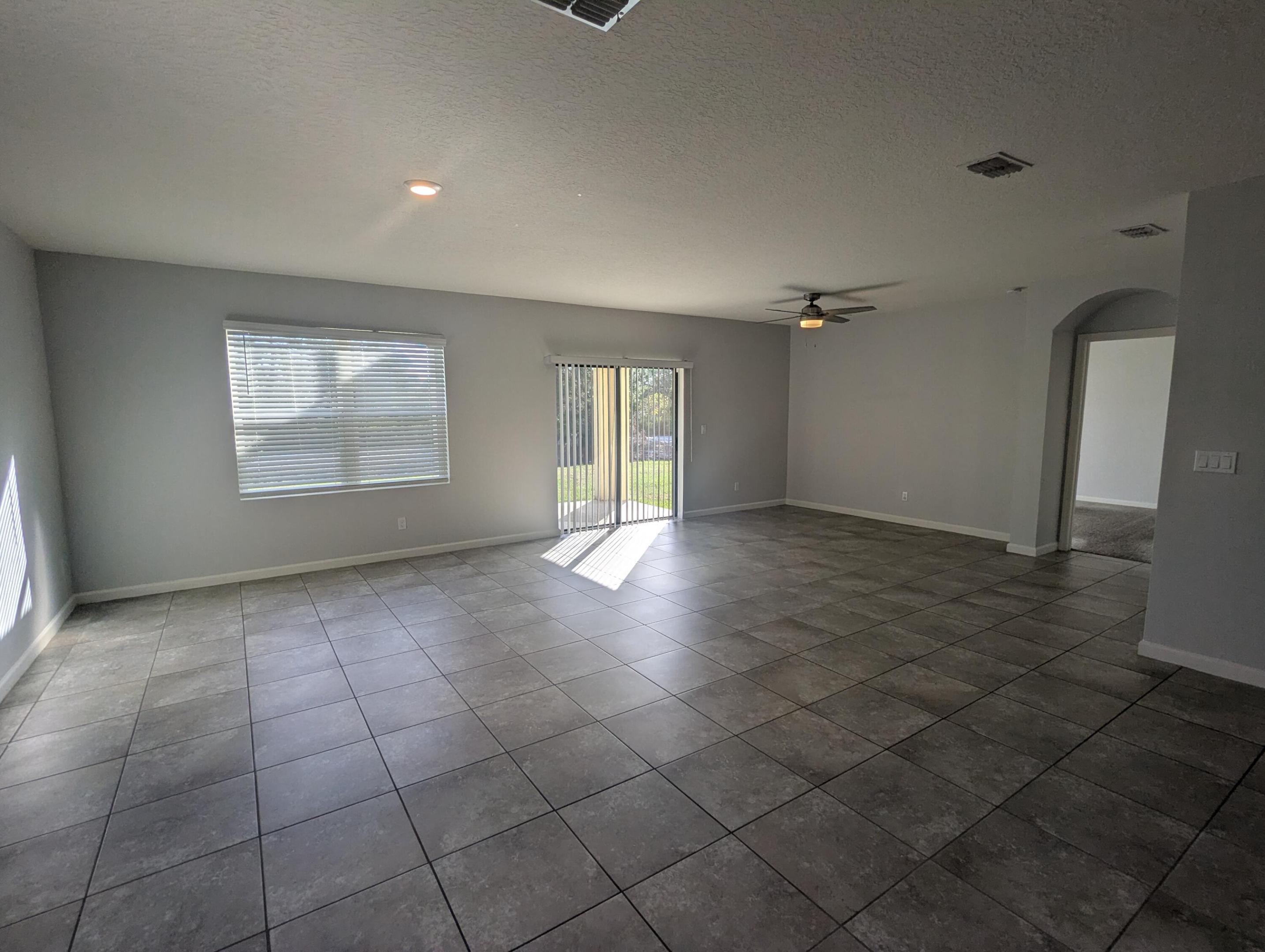 PORT ST LUCIE SECTION 36 - Residential Lease