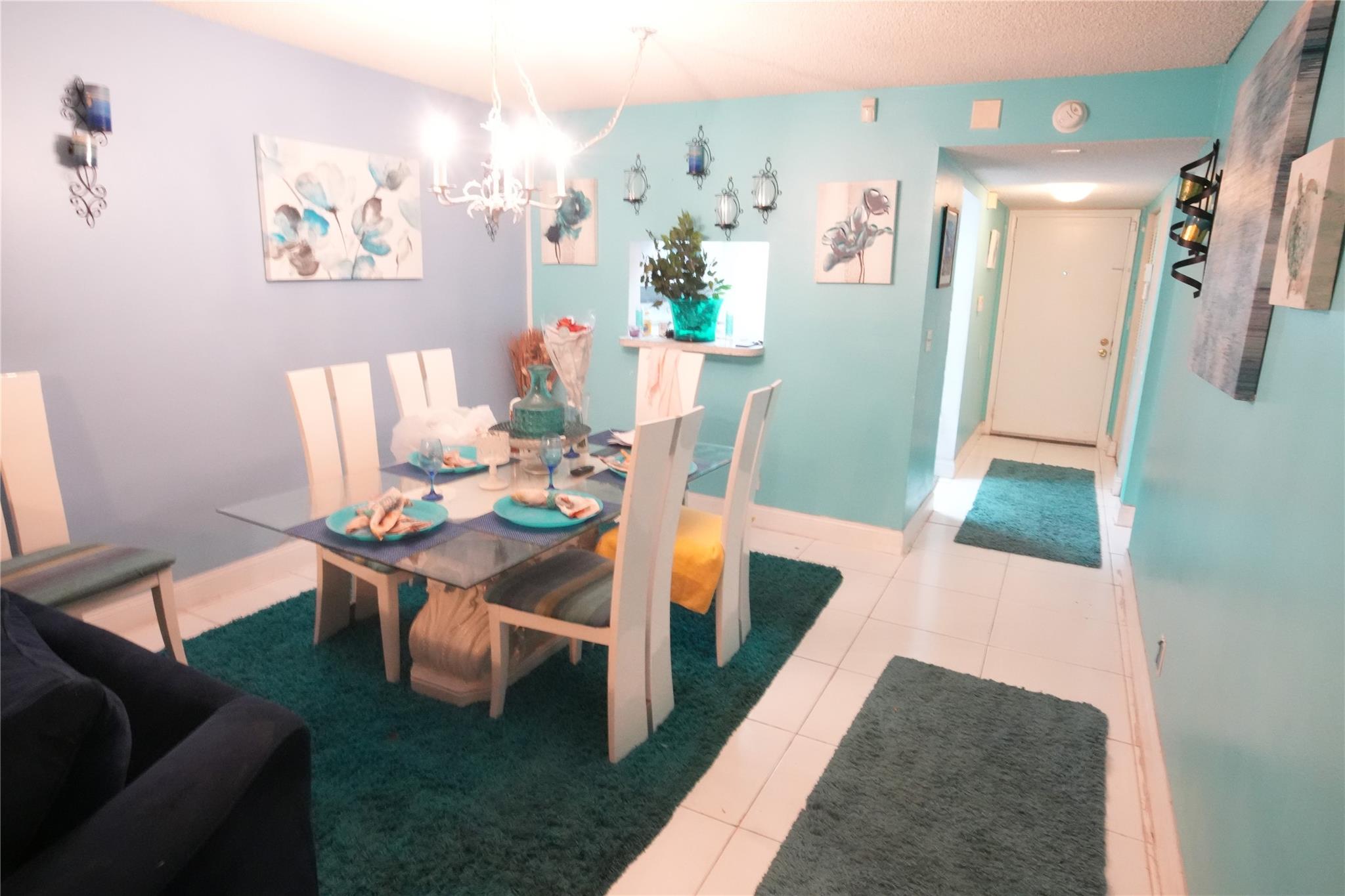 Las Vista In Inverrary - Residential