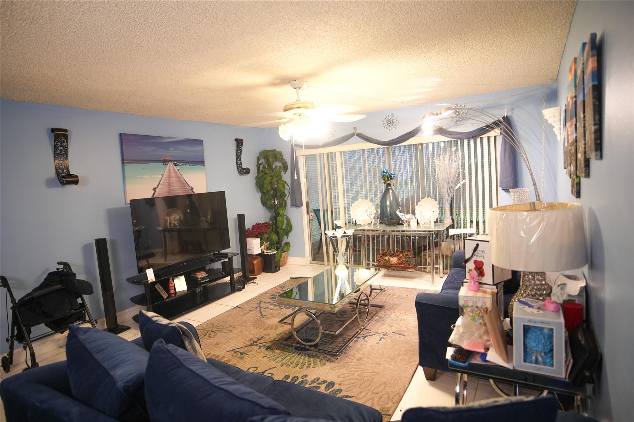 Las Vista In Inverrary - Residential