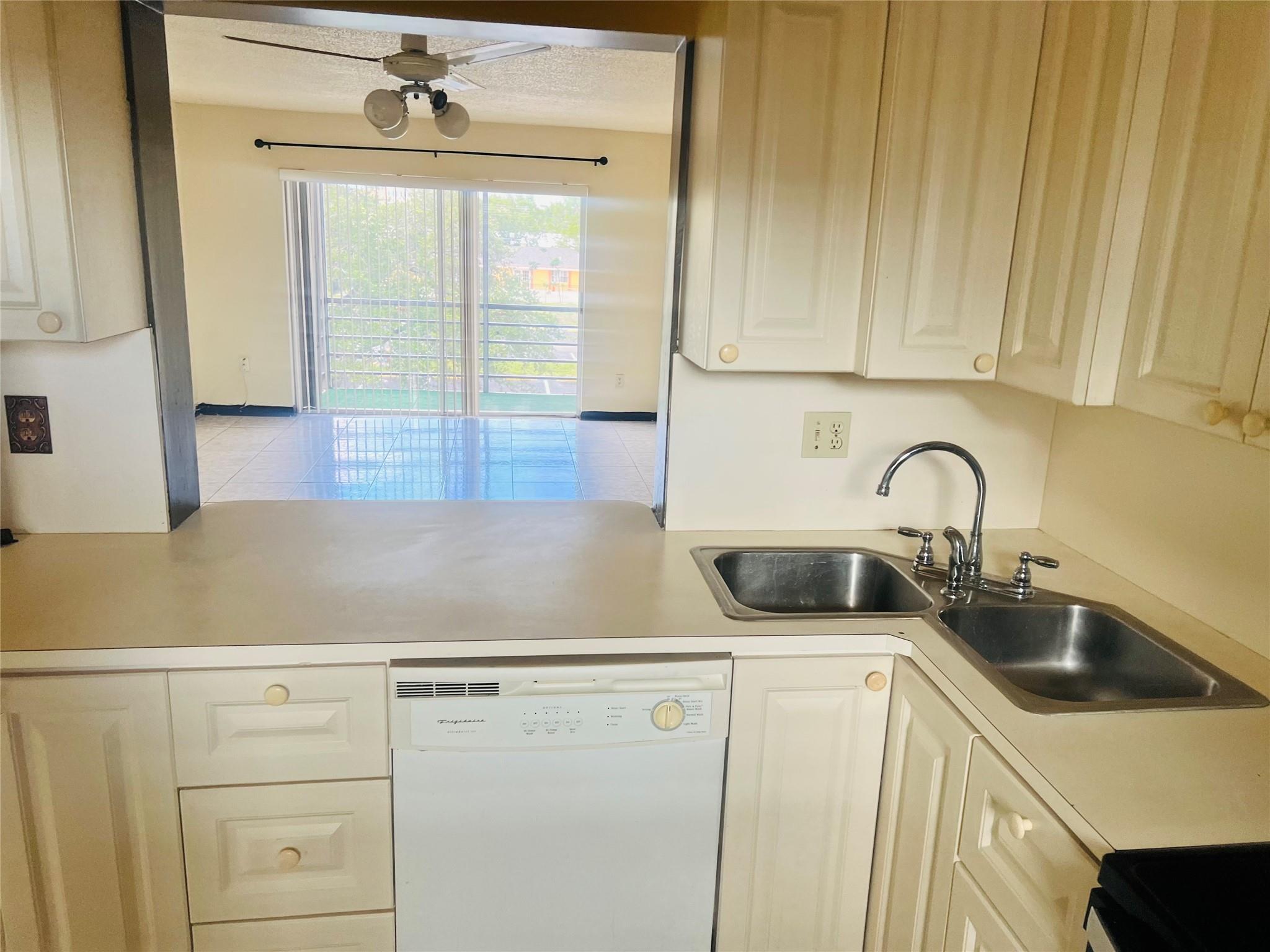 2800 NW 56th Ave