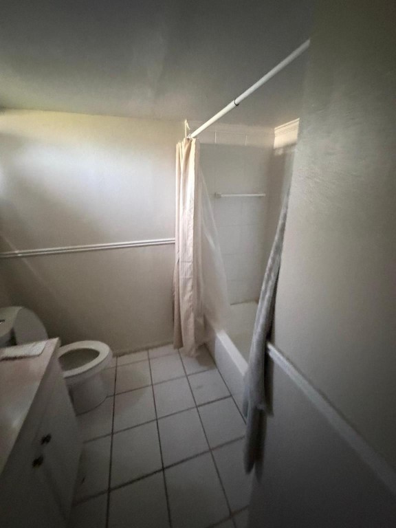 MIDPORT PLACE I A CONDO - Residential