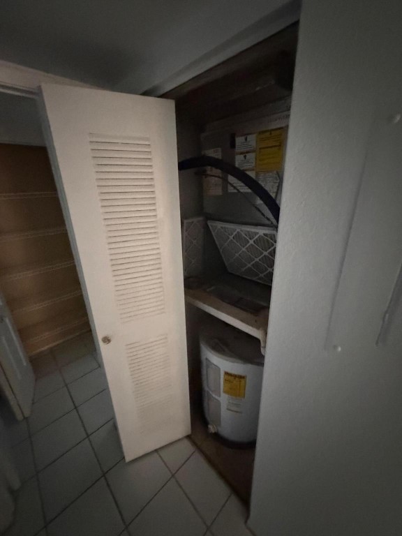 MIDPORT PLACE I A CONDO - Residential