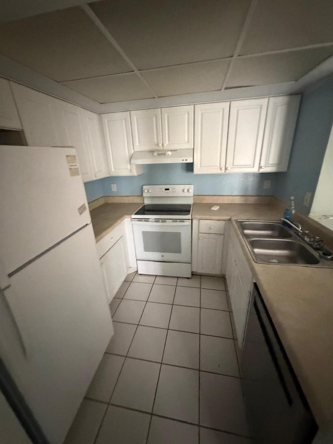 MIDPORT PLACE I A CONDO - Residential