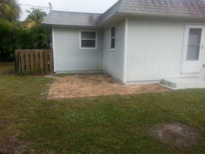 GLUTCHS - Residential Lease