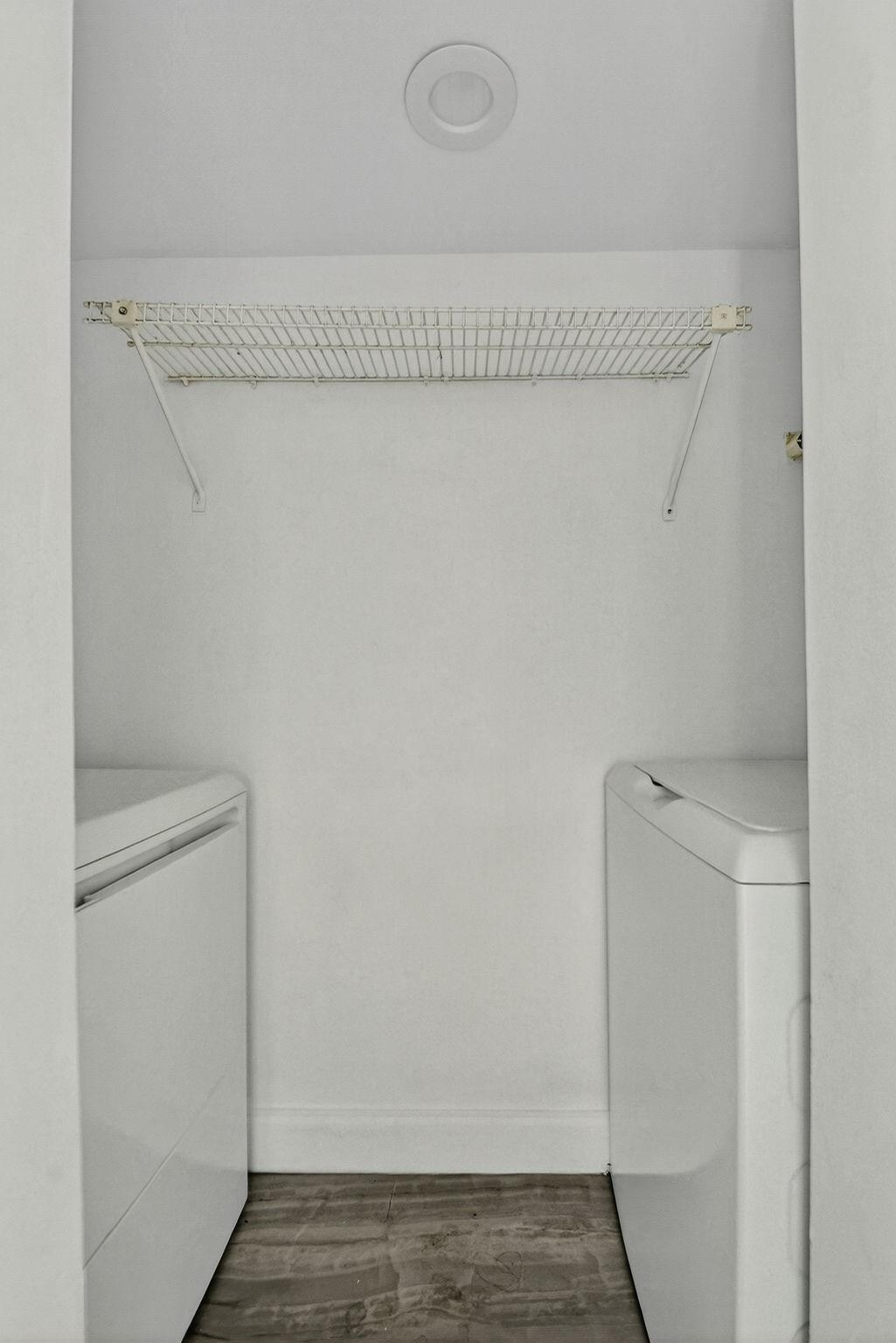 Forest Lakes - Residential