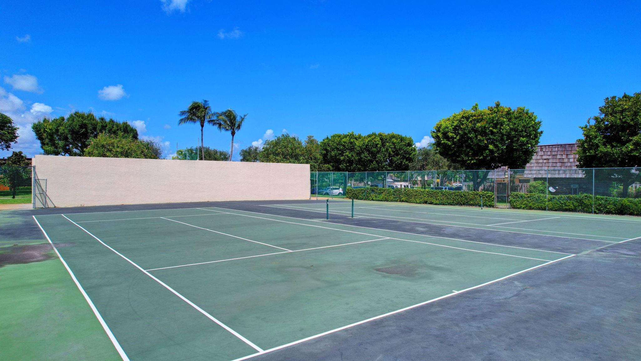 Forest Lakes - Residential