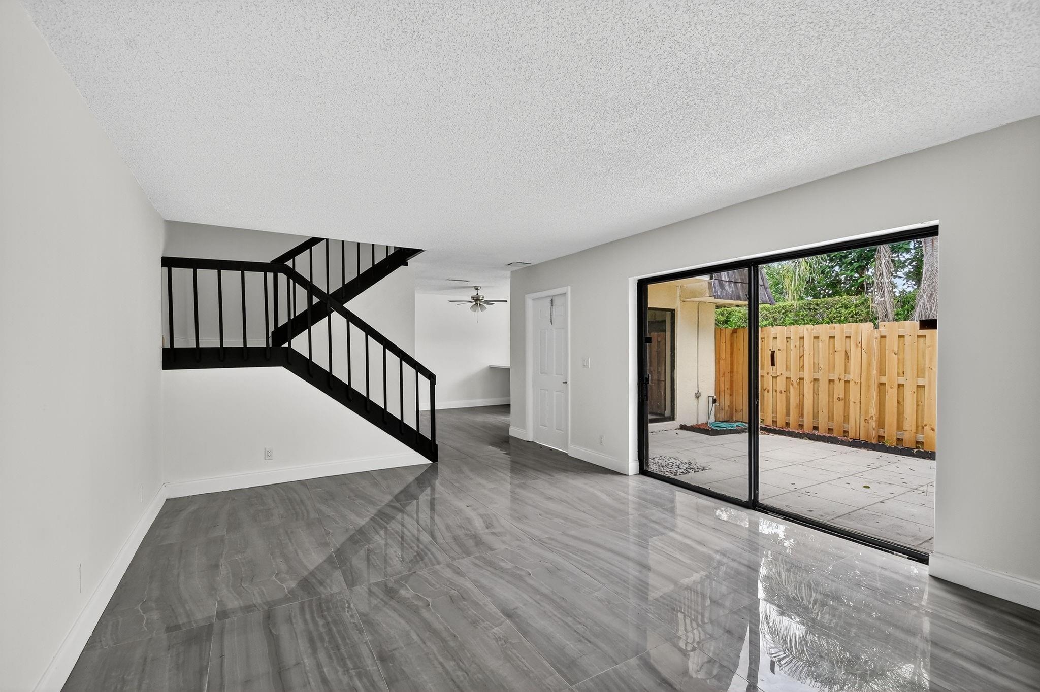 Forest Lakes - Residential