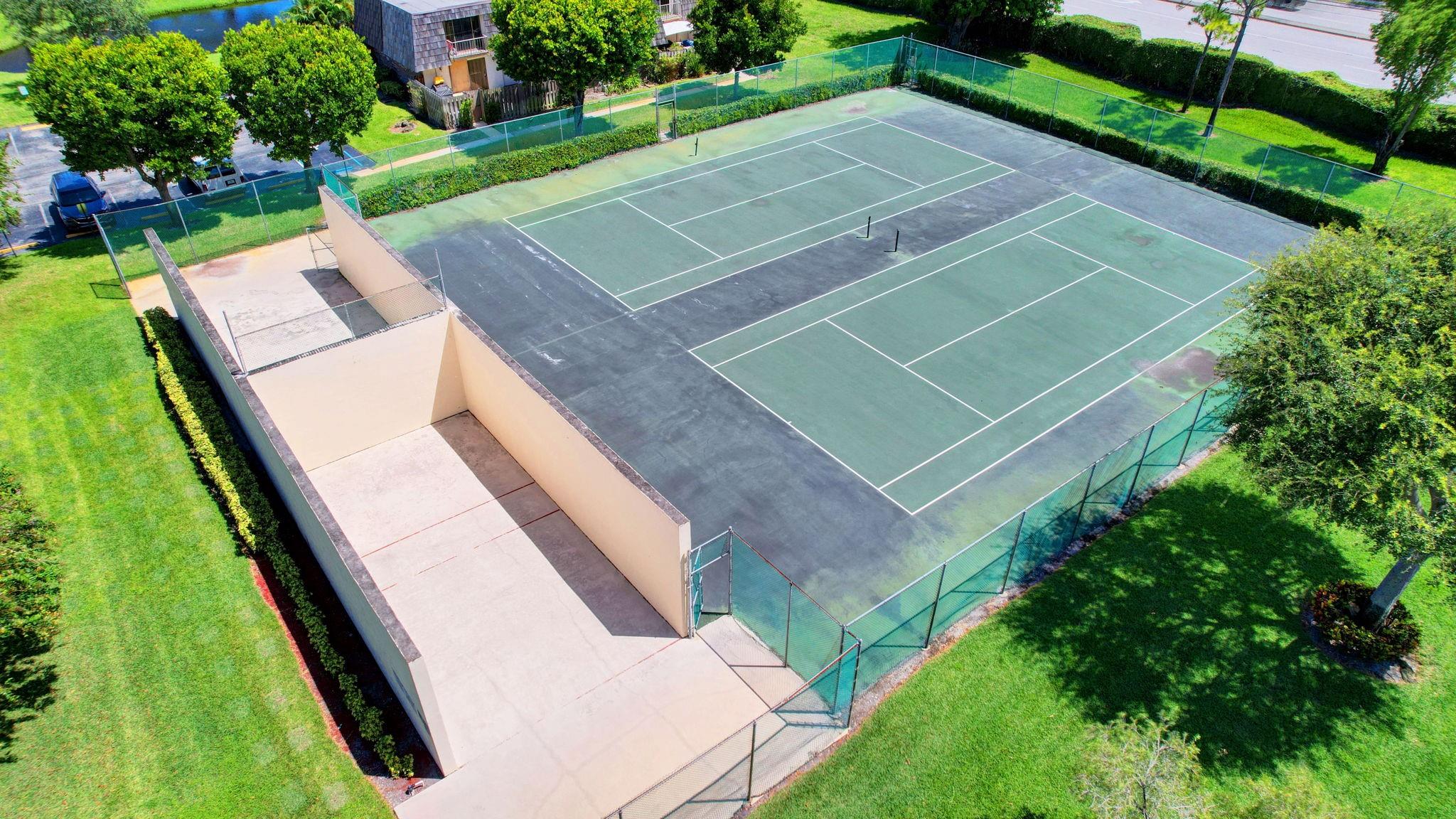 Forest Lakes - Residential