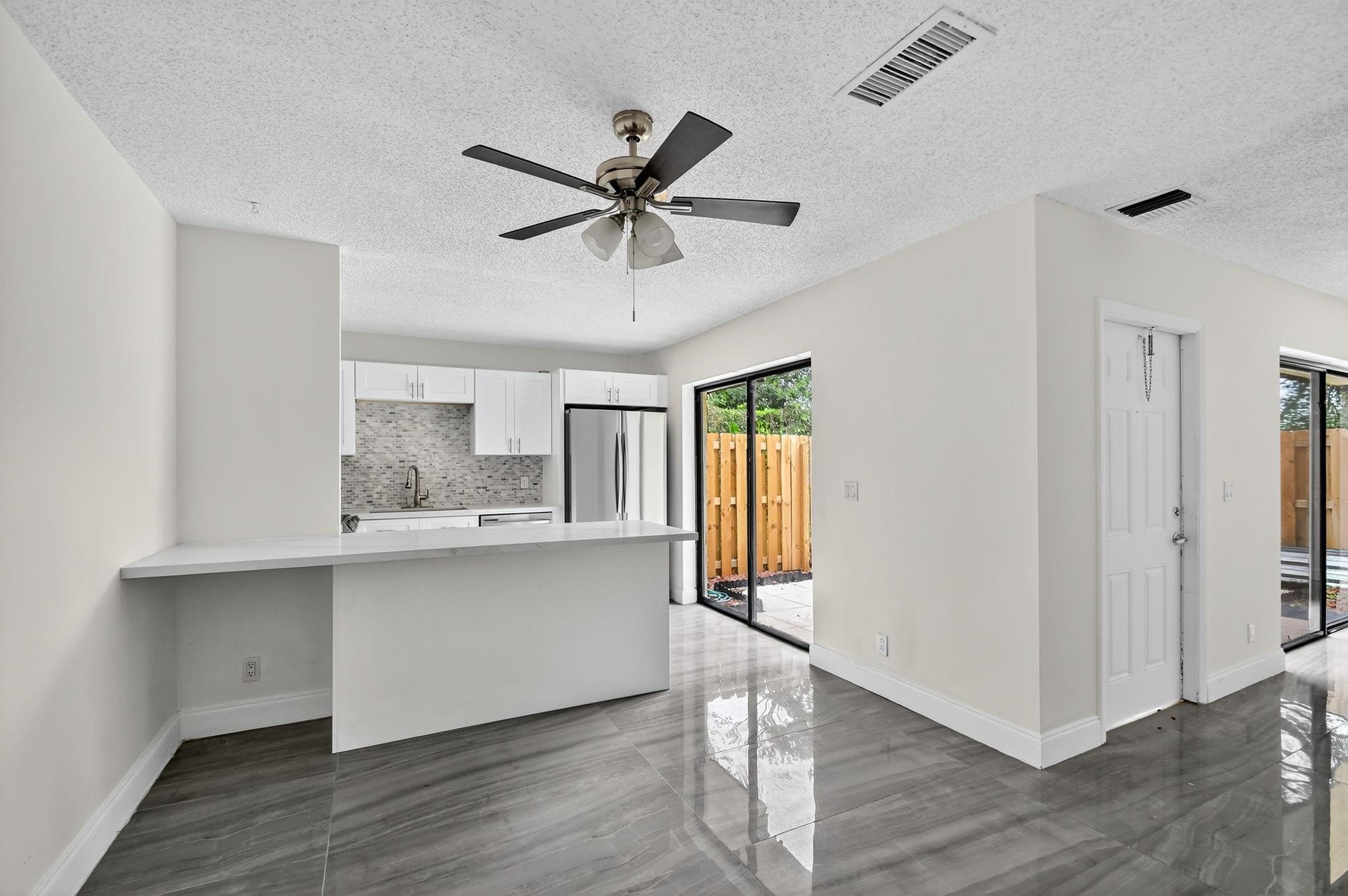 Forest Lakes - Residential