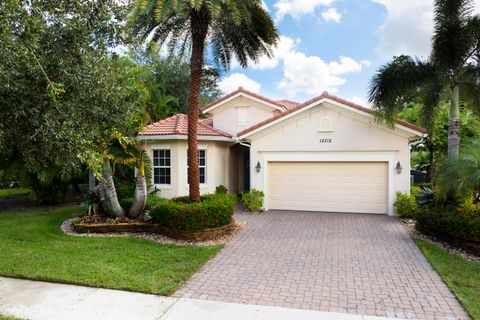 12312 Aviles Circle Palm Beach Gardens FL 33418