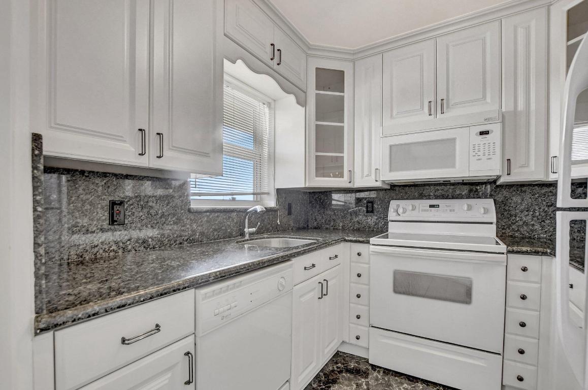 SAN REMO CONDO - Residential