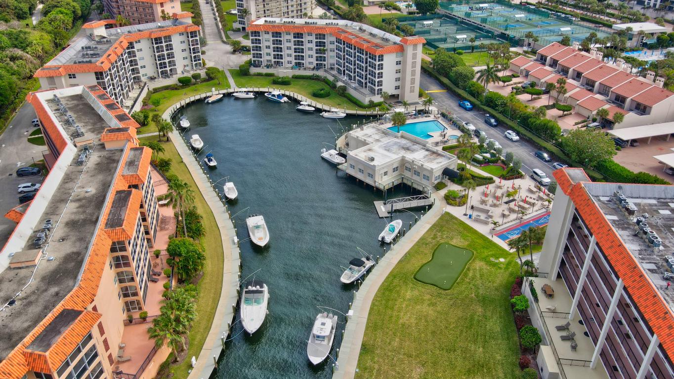 SAN REMO CONDO - Residential