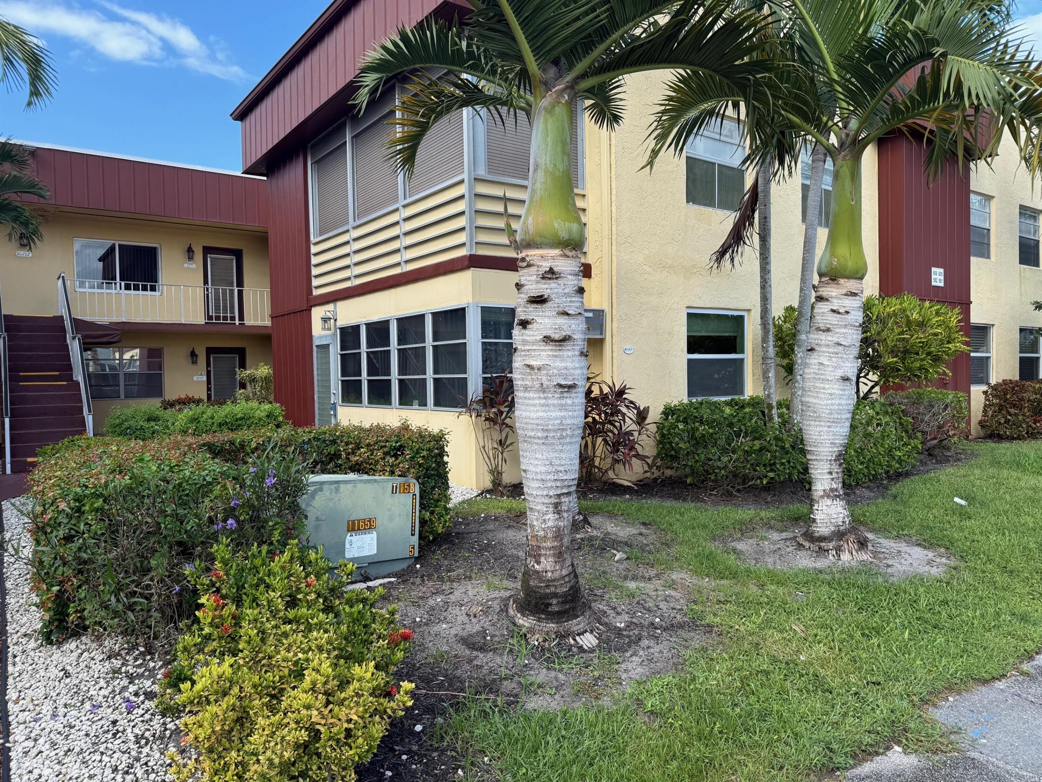 KINGS POINT FLANDERS COND - Residential