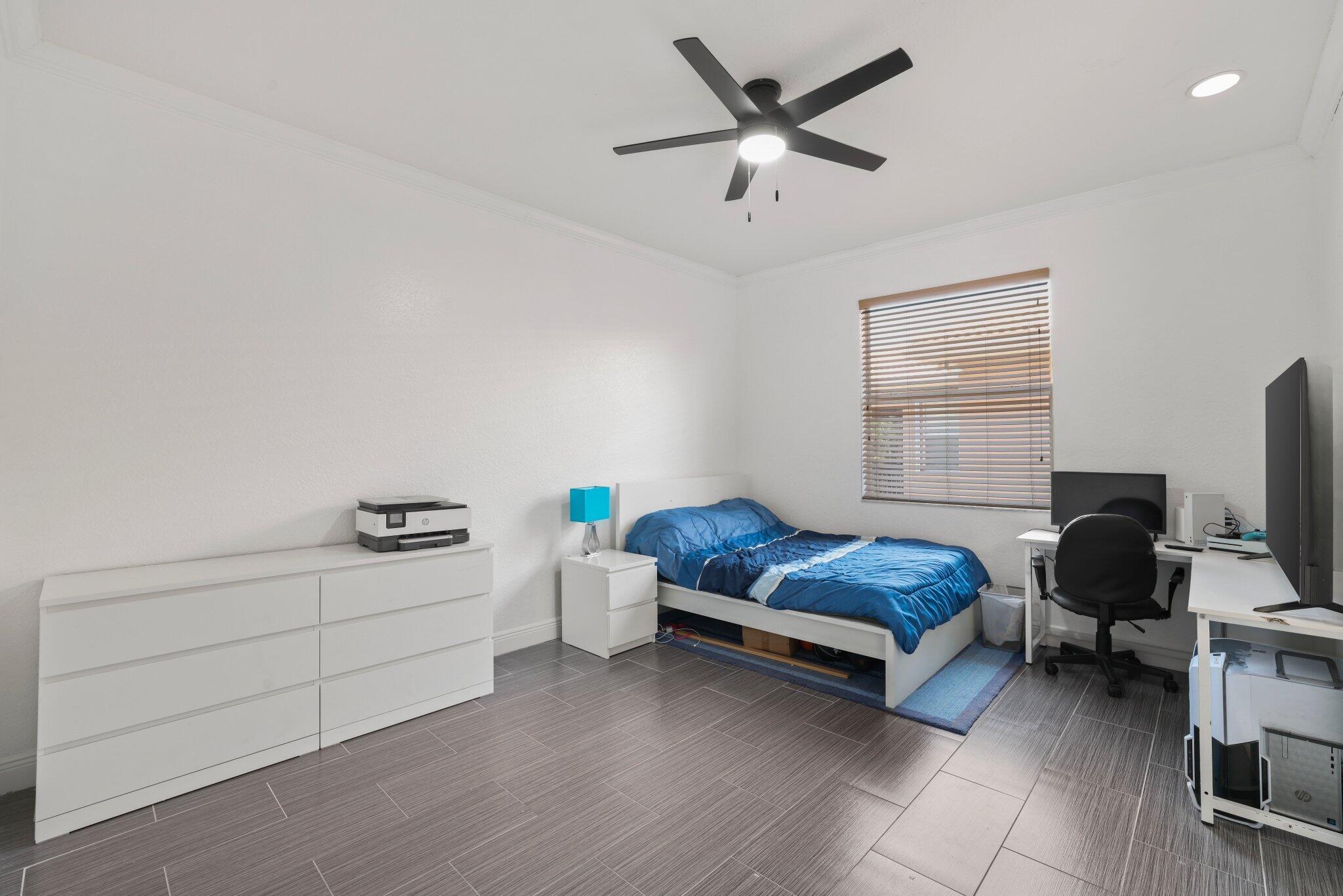 CANYON ISLES 3 - Residential