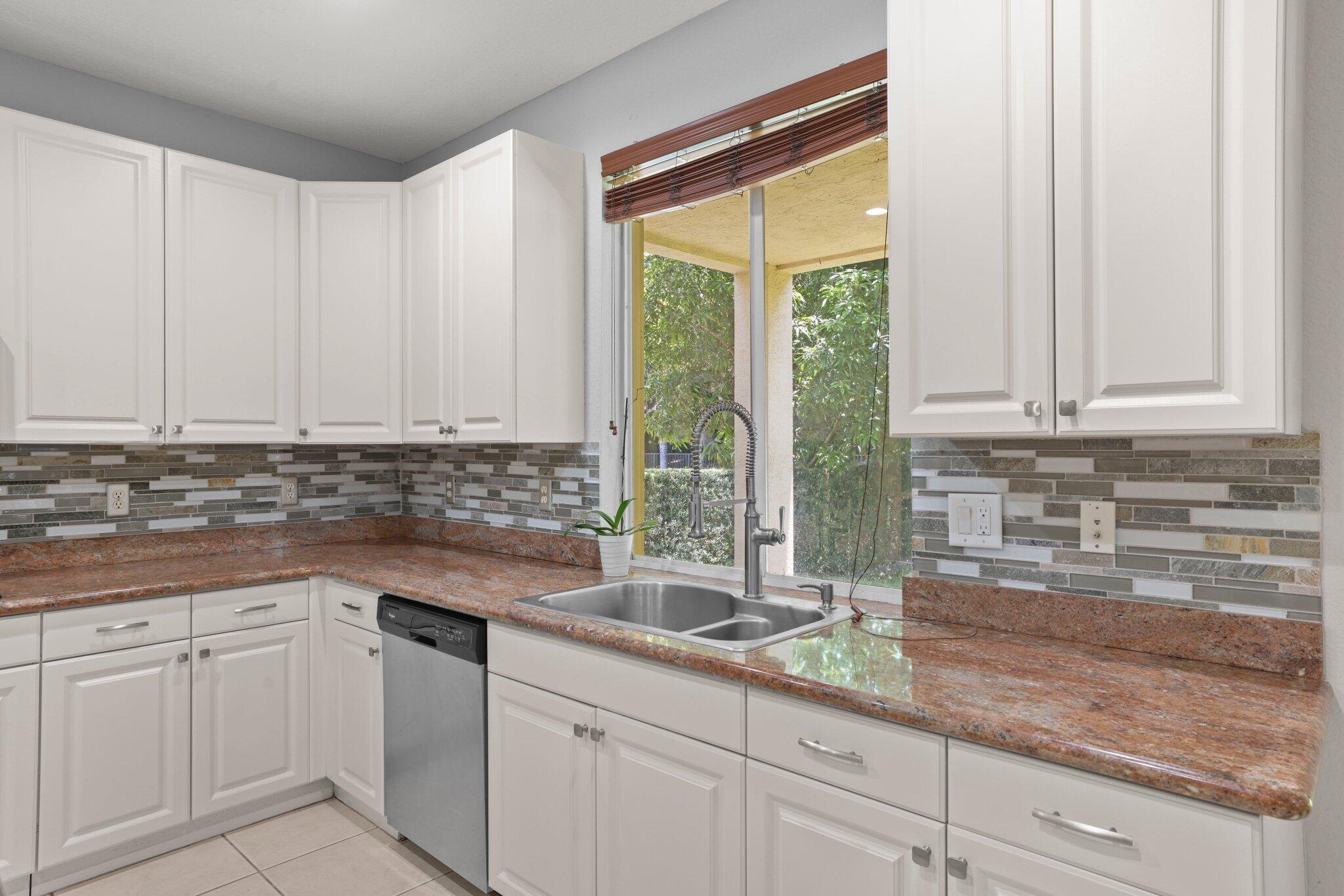 CANYON ISLES 3 - Residential