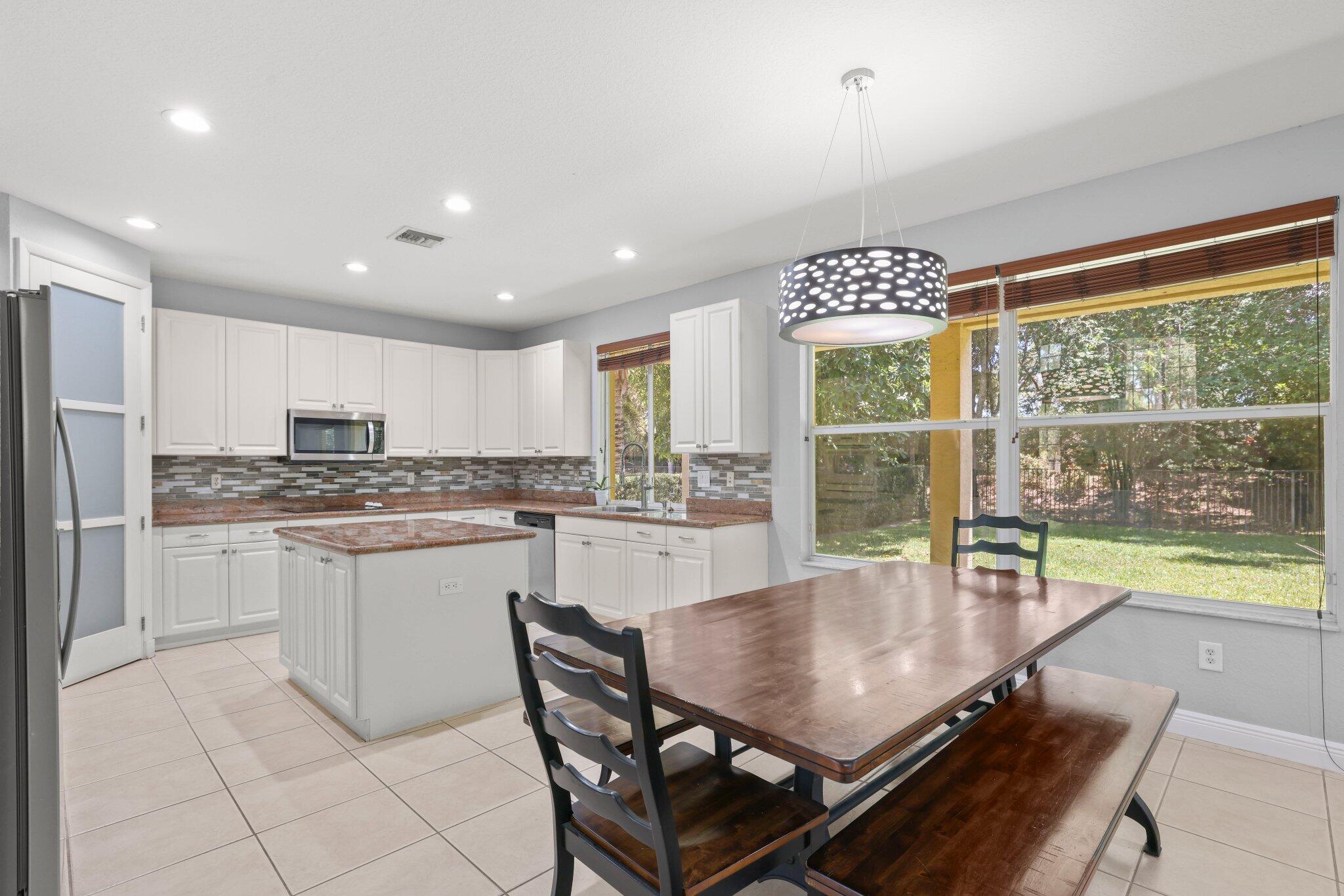 CANYON ISLES 3 - Residential