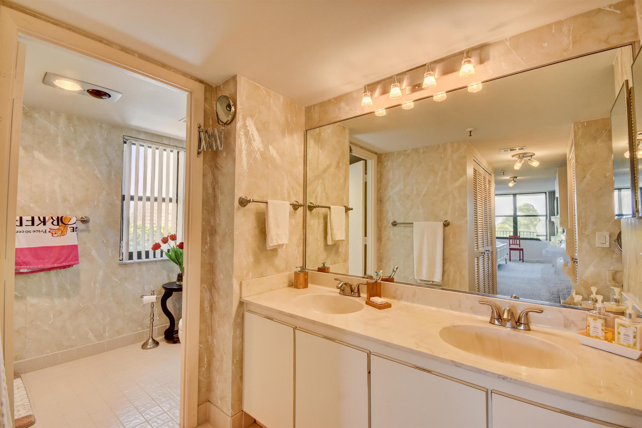 CARRON HOUSE CONDO - Residential Lease