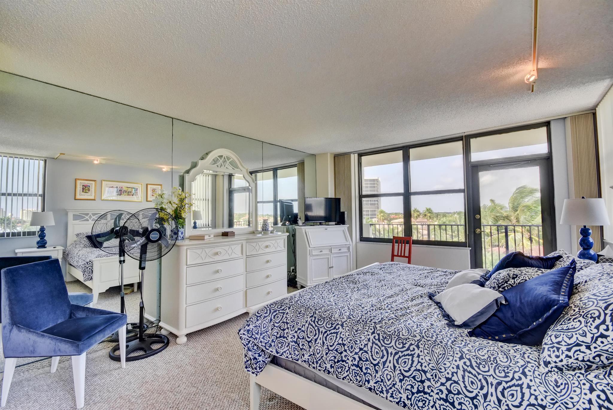 CARRON HOUSE CONDO - Residential Lease