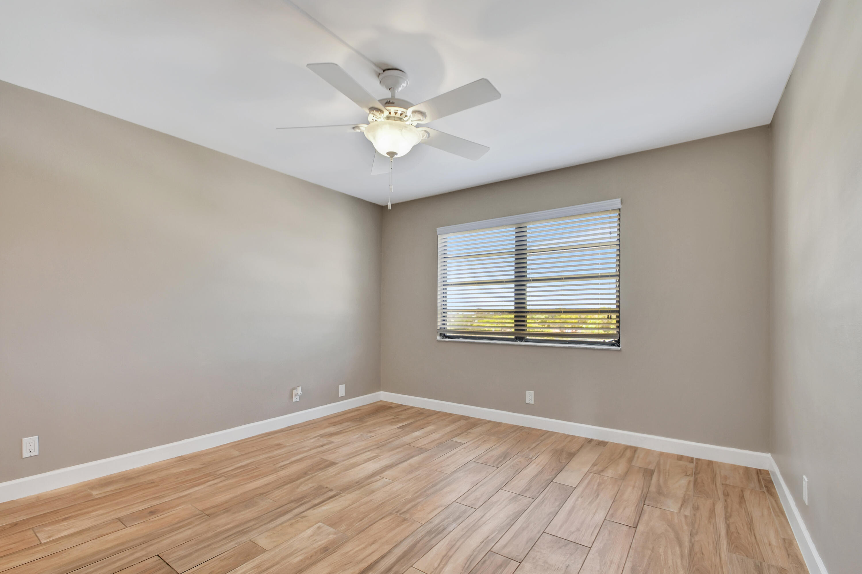 SUNRISE OF PALM BEACH CONDO 1,2,3,4, 14 AND 17 - Residential Lease