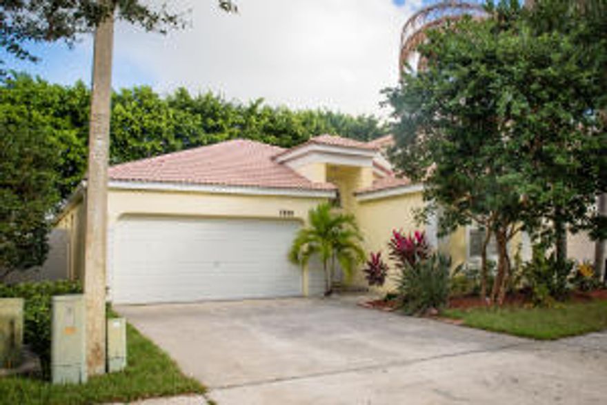 Beautiful one story home located in Smith Farm.  All three bedrooms have laminate flooring and rest of the house is tiled.   House is move in ready and recent updates include new central AC, new microwave, new refrigerator, fenced yard, custom closets in bedrooms, and renovated second bathroom.