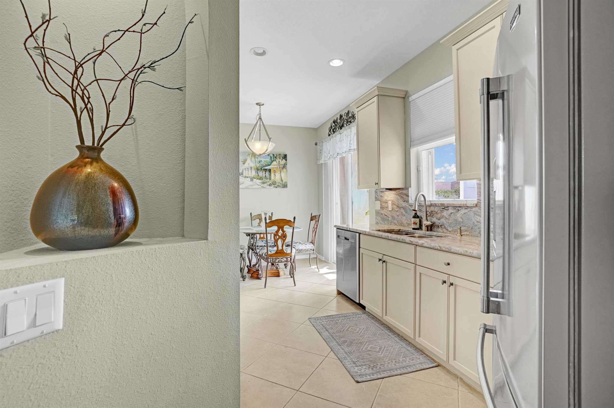 LAKEFOREST POINTE REPLAT - Residential